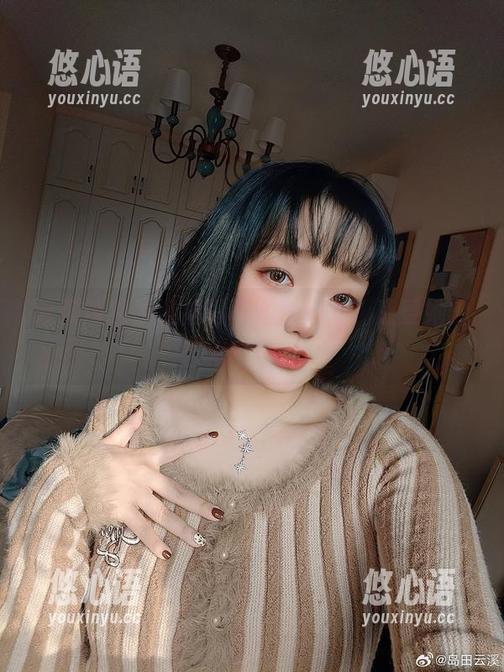 云溪溪独家私拍写真《白丝》，感受她的艺术气息.txt