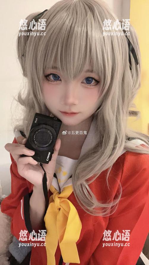 深入探索五更百鬼的碧蓝航线：图集分享带来视觉中的精致与感动.txt