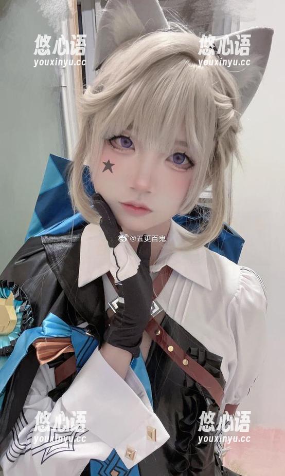 五更百鬼 解锁私拍领域,五更百鬼的黑白作品让你目不暇接!.txt