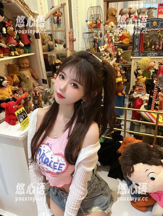 仙女月的新图集更新，让我们一起欣赏喜多川泳装的无限魅力.txt