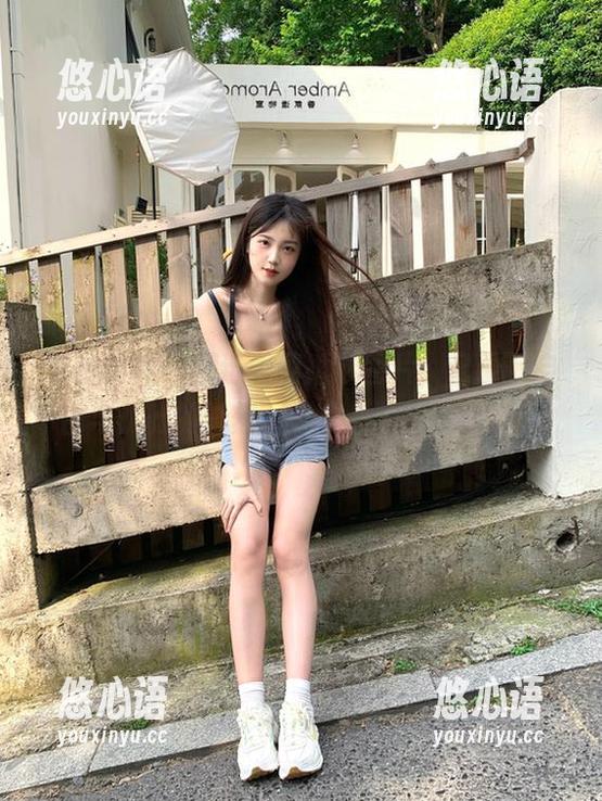 克拉女神 - 精选姜璐婚纱图片，记录下自由与优雅的时刻，令人心驰神往！.txt