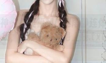 克拉女神 – 绝美福利！赵雨静连体衣写真集，最新图片惊艳上线.txt