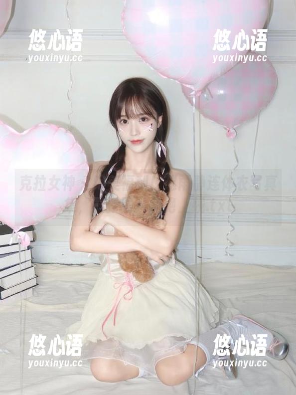 克拉女神 - 绝美福利！赵雨静连体衣写真集，最新图片惊艳上线.txt