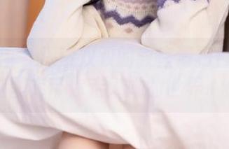 初夏女神 – 探索双双的教室清扫日常：精选图库带你走入她的世界.txt