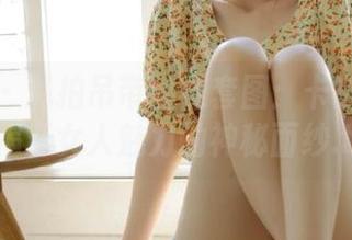 微密圈 – 私拍吊带丝袜套图：卡通百科老王揭开女人魅力的神秘面纱.txt