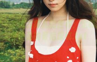 微密圈 – 走进古阿扎的世界：定制泳衣写真作品的幕后探秘.txt