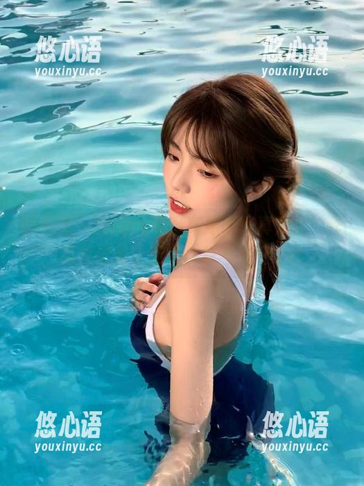 嗲囡囡 - Misty萌晰高跟鞋写真之美：作品集记录了无尽优雅与风情.txt