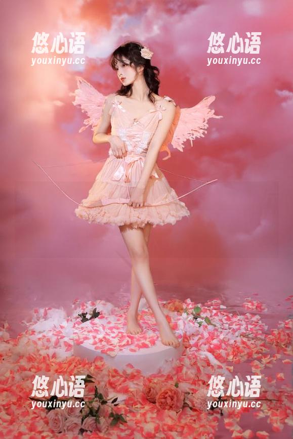 嗲囡囡 - 让施忆佳KITTY的皮衣写真照片点亮你的生活，免费获取时尚火花的秘籍！.txt