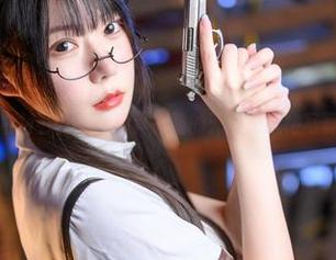 坏露露香宝白衬衫合集，别具一格的无圣光风格写真大揭秘.txt