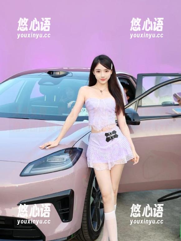 头条女神 - 跟随杨漫妮baby的脚步：旅拍美图图集带你游遍世界的绝佳风景.txt