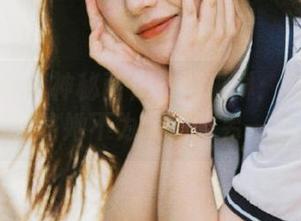 头条女神 – 神秘而优雅的琳琳：黑白写真带你领略她不为人知的另一面.txt