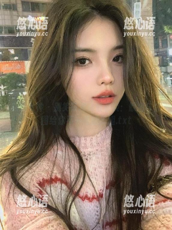 头条女神-筱溪 头条女神 - 别笑筱溪泳装奇谈:原图与套图给你不一样的乐趣.txt