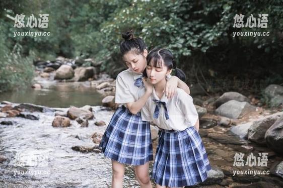 头条女神 - 苏子淇制服写真福利原图来袭，每一张都散发迷人魅力！.txt