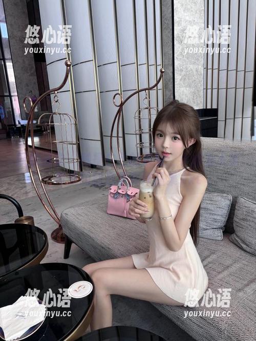 妖精视觉-小狸 妖精视觉 - 触摸白色的柔软:小狸为大家带来的精选写真作品集.txt