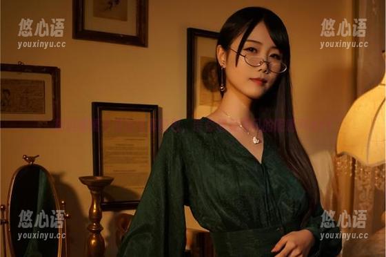 精选嫣嫣子海边写真图包，带你感受海风的呢喃声.txt