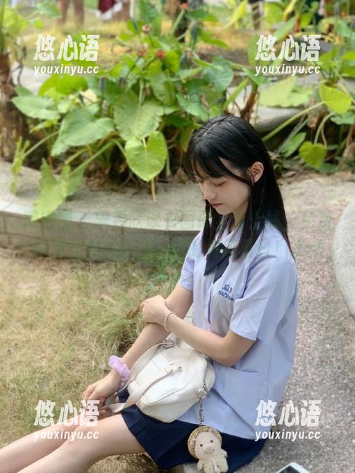 微密圈 - 宋昱欣泳衣图册全面上线，免费写真让你感受不一样的璀璨夏日！.txt