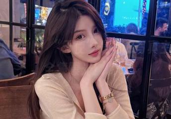 小小奶瓶儿：“天使”是我的写真主题，全集曝光！.txt