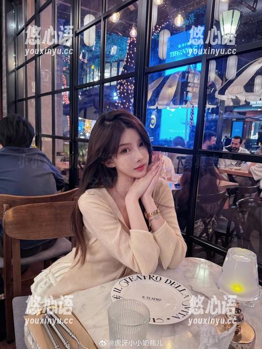 小小奶瓶儿：“天使”是我的写真主题，全集曝光！.txt