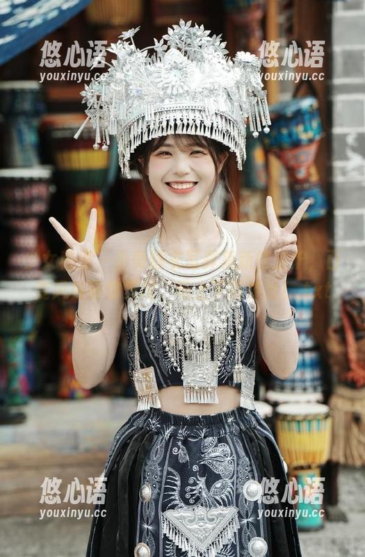 少女秩序-小葵 少女秩序 - 小葵睡衣写真集新鲜出炉,百变风格等你发现,马上下载体验!.txt