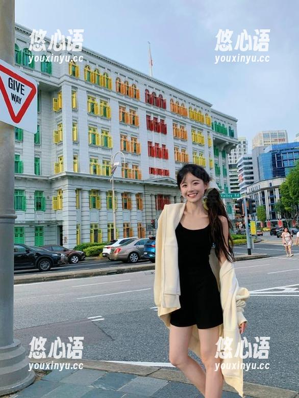 尤果网 - 精选美图！张雪馨的美腿照简直是视觉盛宴，快来感受腿控的幸福吧！.txt