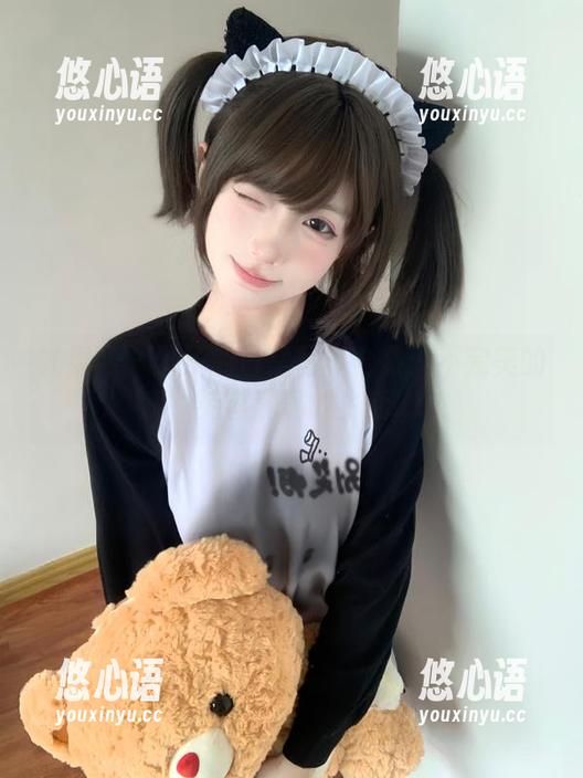 尤果网-栗子 尤果网 - 栗子的日常写真合集:不完美的我,笑容满满的生活.txt