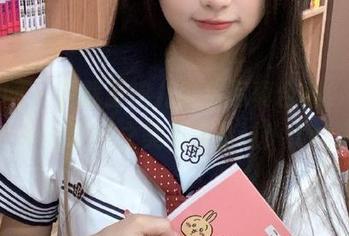 尤果网 – 下载王瑞儿纯白写真合集，网盘中的艺术之美不容错过！.txt