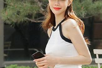 尤果网 – 让人心动的高清双人写真：谭晓彤图包带你体验爱的美好.txt