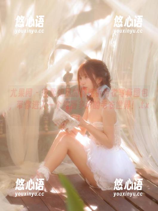 尤果网-郭婉祈 尤果网 - 轻柔如风的郭婉祈毛衣写真图包,带你进入一个绚丽多彩的毛衣世界!.txt