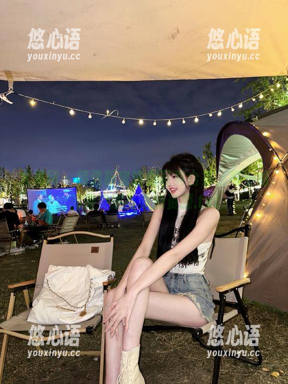 尤果网 - 精选靳宝瑜伽写真合集，每一幅都是灵感与美的资源.txt