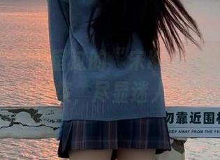 尤蜜荟 – 不可错过的“宋KiKi办公室”写真资源合集，尽显迷人气质.txt