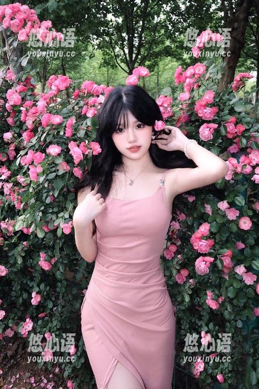 尤蜜荟 - 黄乐然奶牛写真全集：每张原图都散发着迷人的田园风情.txt