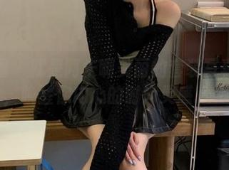 微密圈 – 就是阿朱啊美丽的套装写真原图，唤醒你内心的时尚灵感.txt