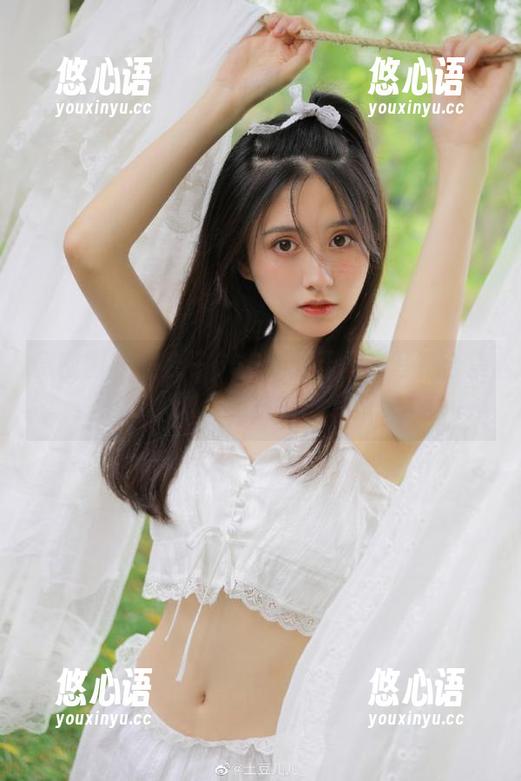 微密圈 - 左公子666全新无圣光写真合集，翘臀大米熊的独特魅力展现.txt