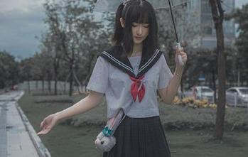 推女神 – 璀璨棉袜之路：Kiren_程程程写真照片合集，谁说袜子不能性感？.txt