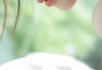 推女神 – 精致婕西儿jessieJK高清写真，原图揭示她的甜美气质.txt
