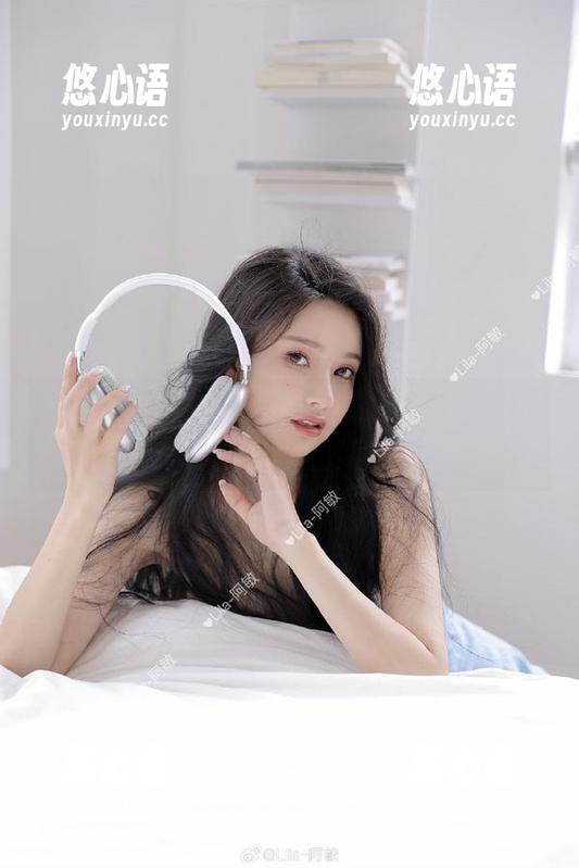 推女神 - 职场新选择，陈嘉嘉Tiffany无圣光职业装作品引领时尚潮流！.txt