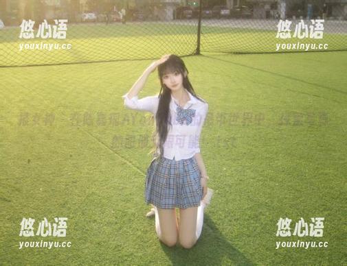 推女神 - 在陈嘉瑶AYomiabe的吊带世界中，探索写真的图册无限可能！.txt
