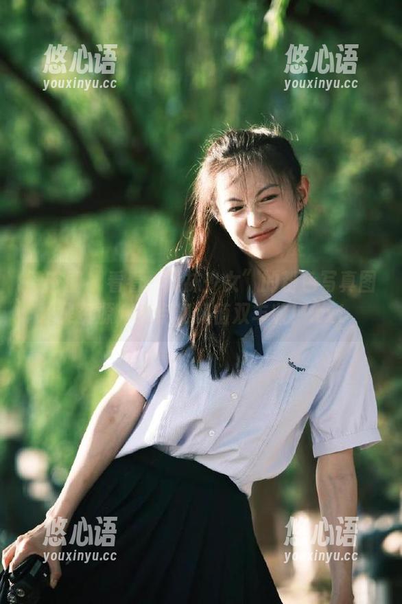 微密圈 - 看看“提袜少女”的粉色写真图集资源，笑点和颜值双丰收！.txt