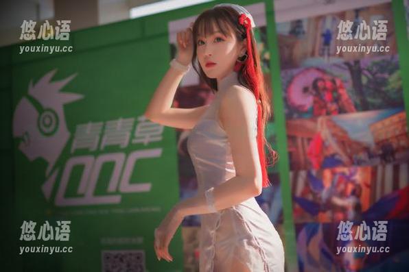 微密圈 - 跟随是可馨耶的步伐，探索她的睡衣美图作品之美.txt