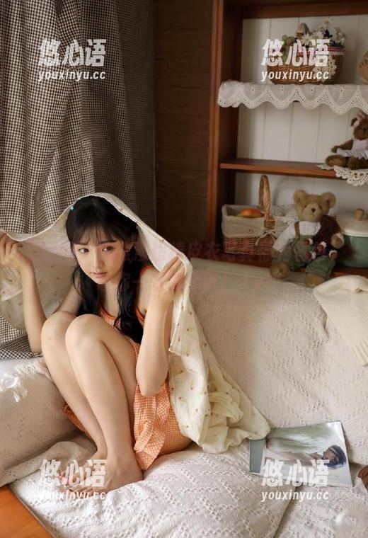 果团网 - 陈雅漫超棒皮衣写真福利图包，让你一次看个够！.txt