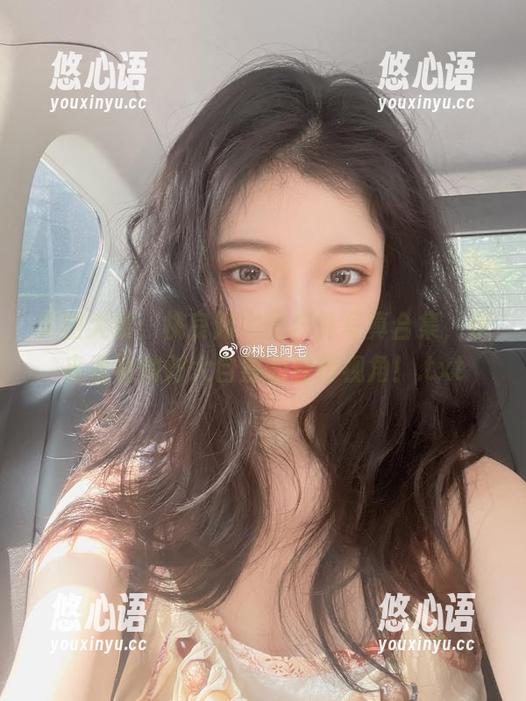 美图大赏：桃良阿宅的户外写真合集，快来看看她对大自然的独特视角！.txt