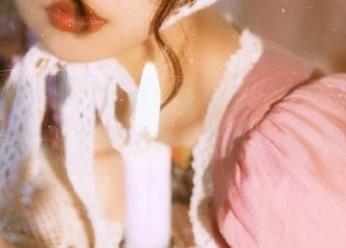 梦丝女神 – 与王娇娇一起在线分享体操服的美丽，原图展示她的迷人魅力.txt