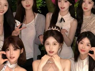 森萝财团天使降临：白丝水手服让写真作品散发出青春洋溢的迷人气息！.txt