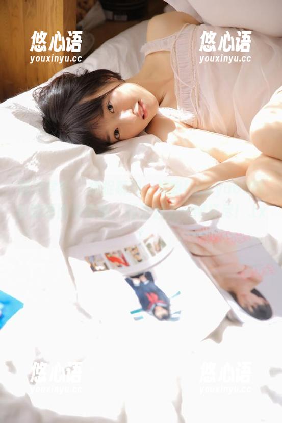 模范学院 - 捕捉瞬间：领略lingyu69网袜的原图与套图，极致魅力一网打尽！.txt