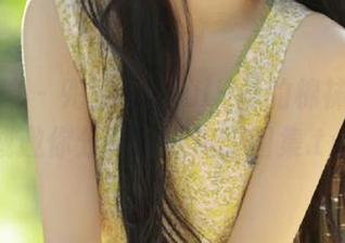 模范学院 – 兜豆靓Youlina的棉袜艺术，诚邀你分享这份美丽图集.txt