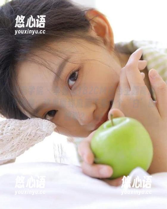 模范学院 - 李雅柔182CM白色主题高清作品集：这里面到底藏了多少个‘白’的故事？.txt