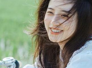 模范学院 – 郭忆然写真合集：秘书风格让你感受不一样的美丽.txt