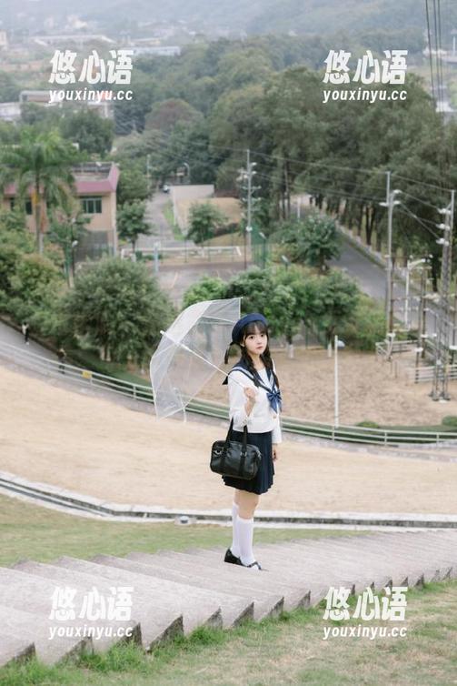模范学院 - 精选露露Andrea女友美图合集：每一张都是心动的视觉盛宴.txt