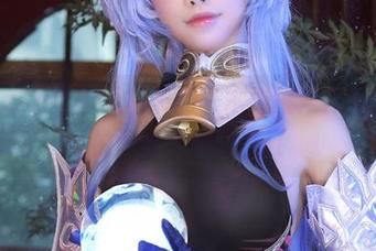 水淼aqua与绫濑星子的艺术碰撞：作品唯美自拍图片大放送.txt