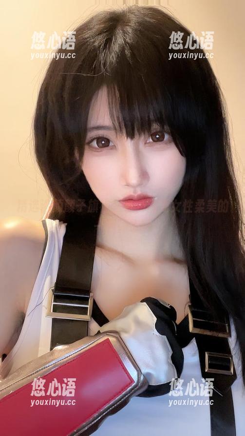 精选清颜颜子旗袍图包，感受女性柔美的一瞬间.txt
